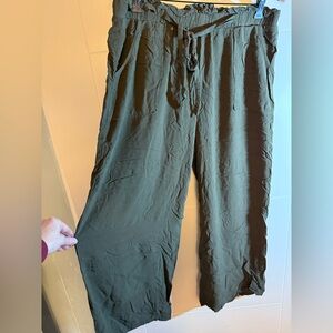 Xhilaration Women's Olive Wide Leg Pants